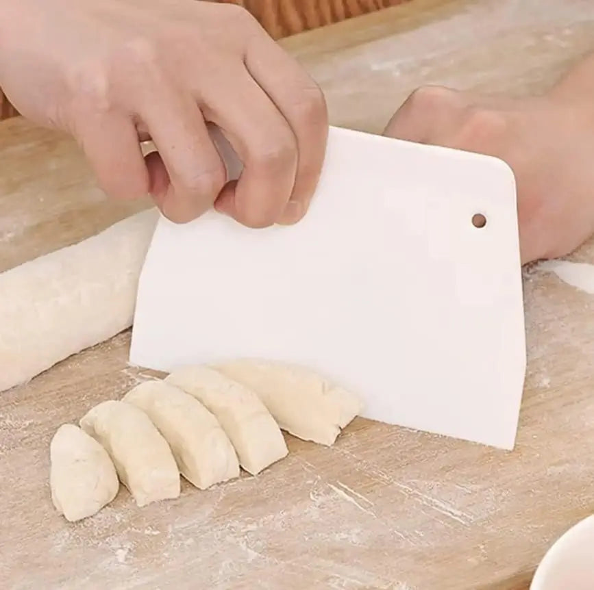 Multipurpose Dough Cutter Scraper